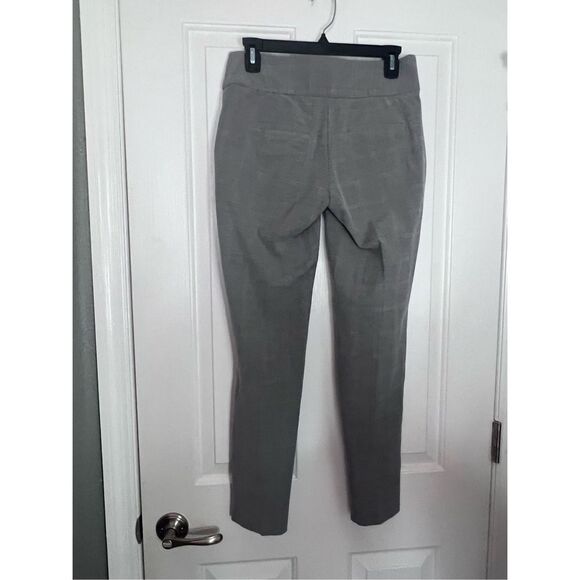 XOXO 2 piece pinstriped blazer and pants size small - Picture 8 of 11